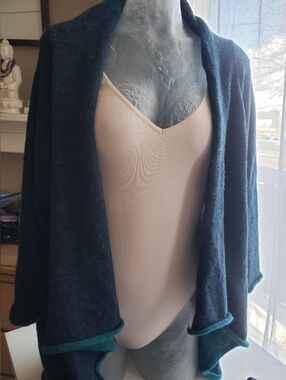 For Cynthia 100% Wool Two Tone  Open-Front  Cardigan